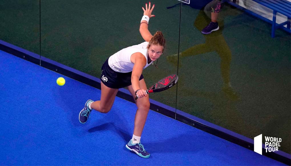 La malagueña Marta Caparrós consiguió su pase al cuadro final del Málaga Open