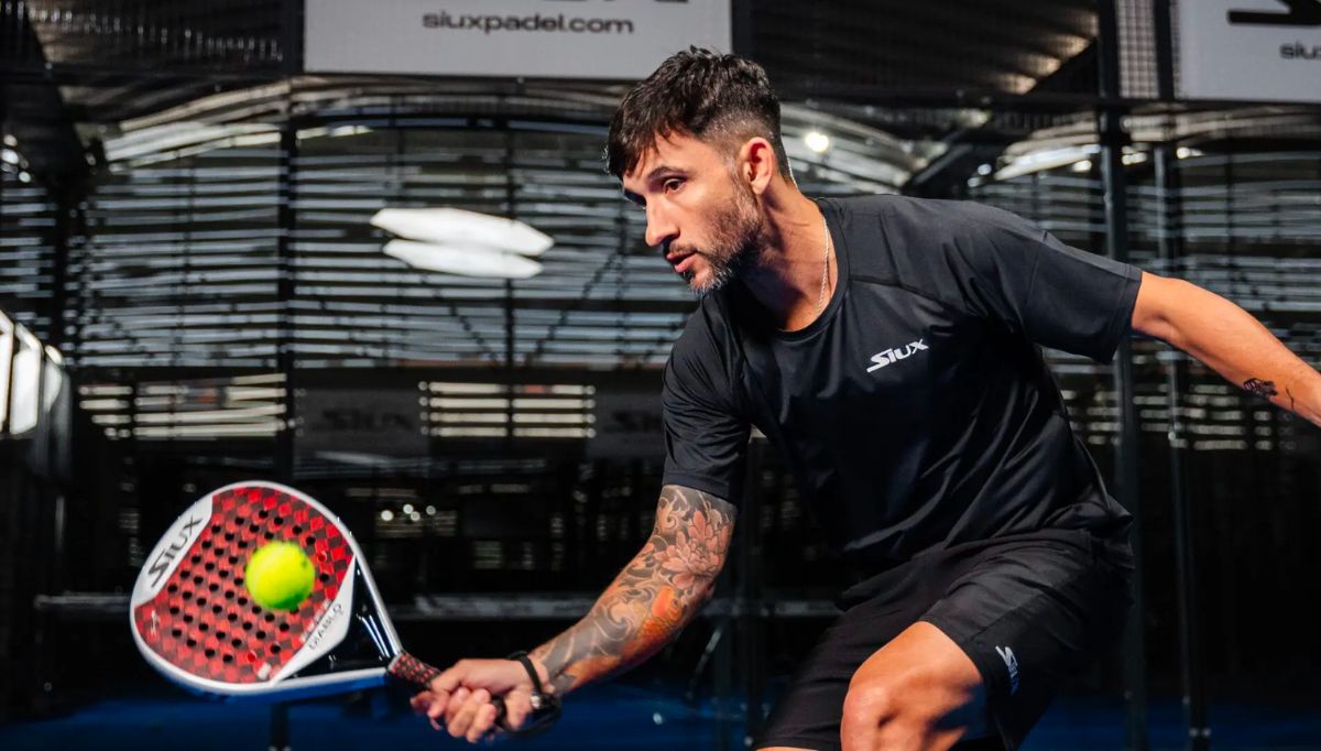 Sanyo Gutiérrez con su nueva pala, la Siux Diablo Revolution 2024