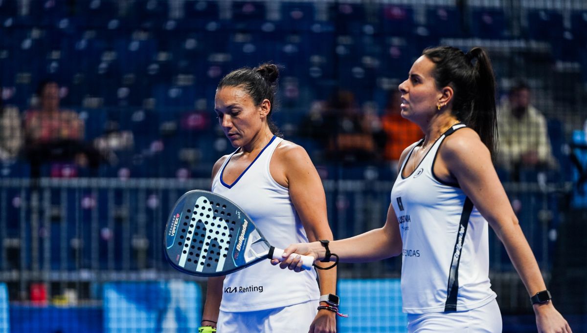 Las dos primeras cabezas de serie femeninas se estrenan con victoria