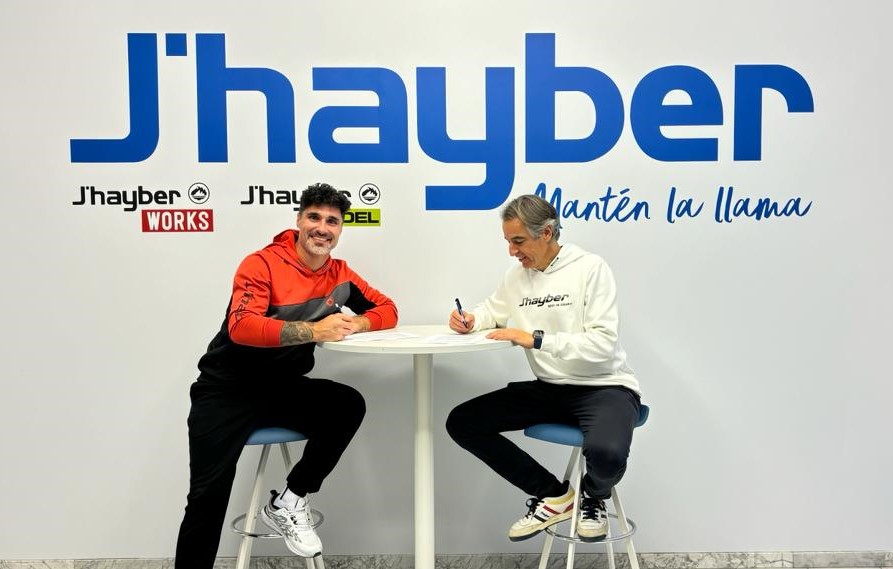 Silingo decide volver con J'hayber al 100%