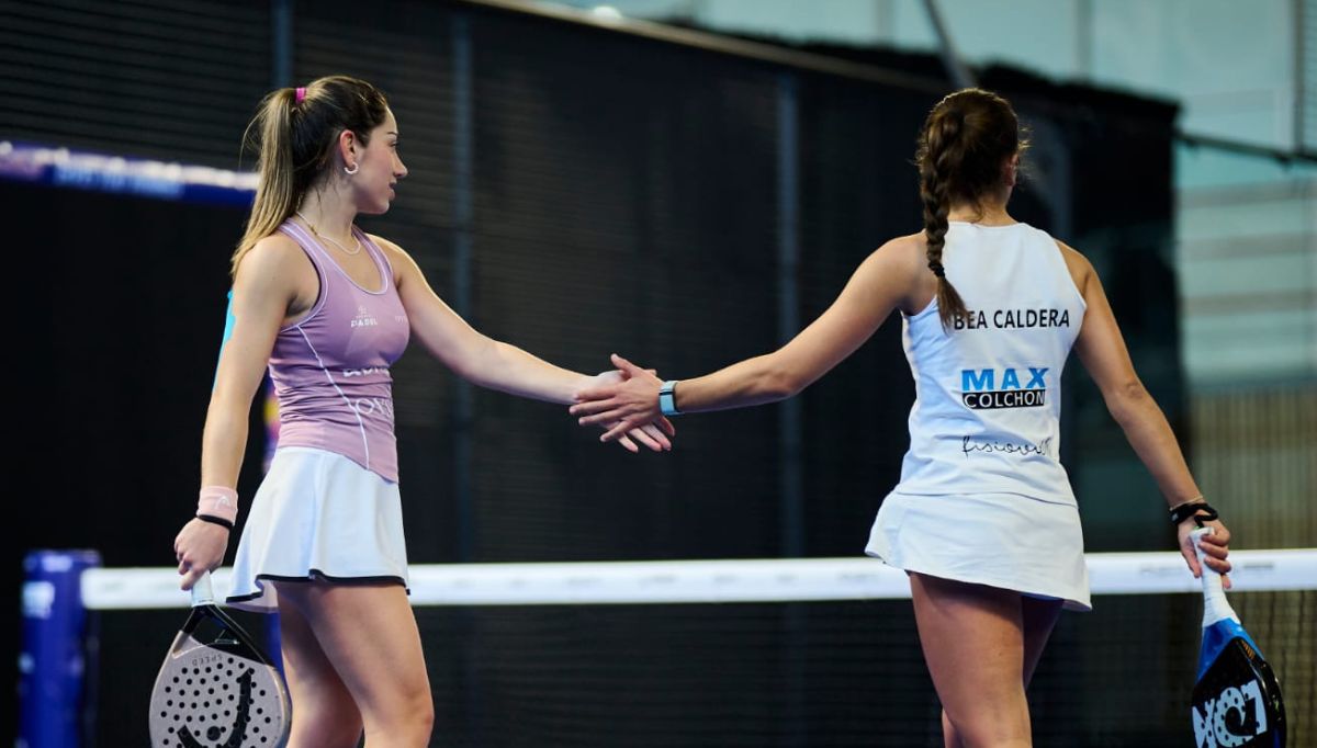 Las jóvenes promesas deslumbran en el arranque del Gijón Premier Padel P2