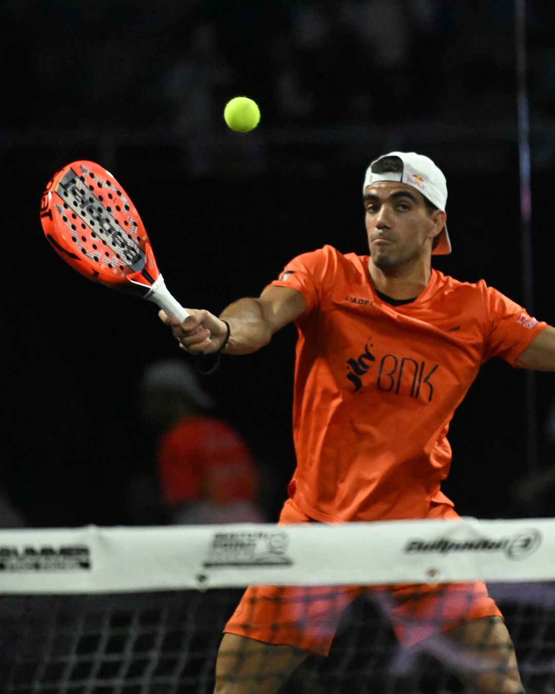 Un balance amargo para Lebrón en Argentina