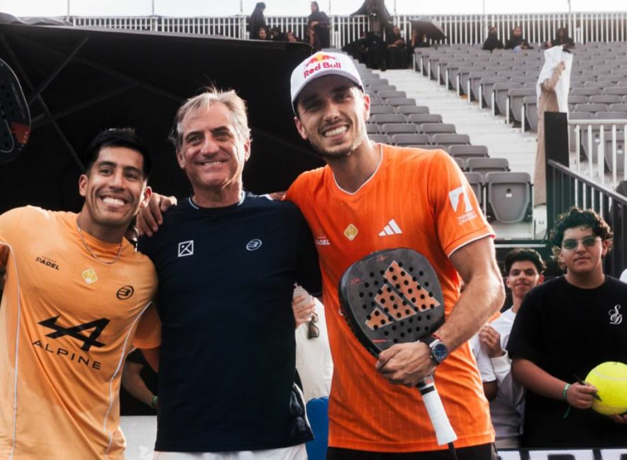 A vueltas con el naranja...Tanto Galán y Chingotto como Lebrón y Augsburger han escogido este color para jugar en Riyadh