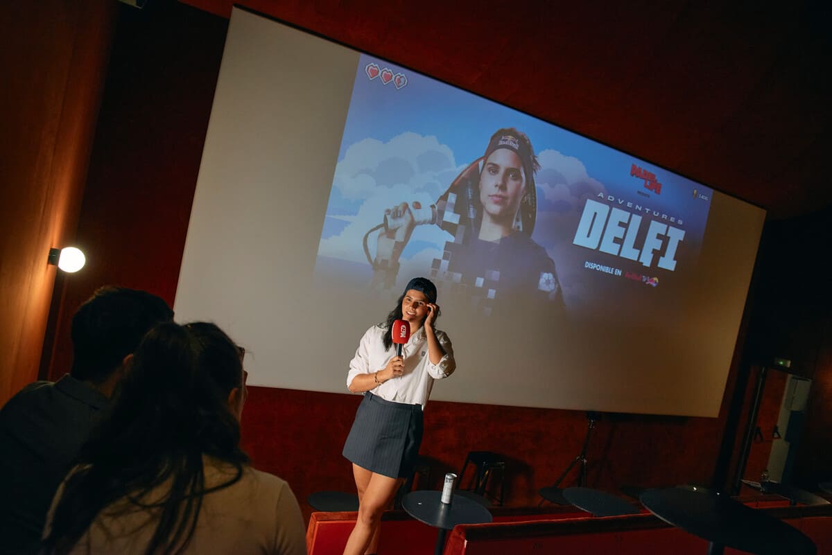 documental-delfi-brea-padel-life-red-bull
