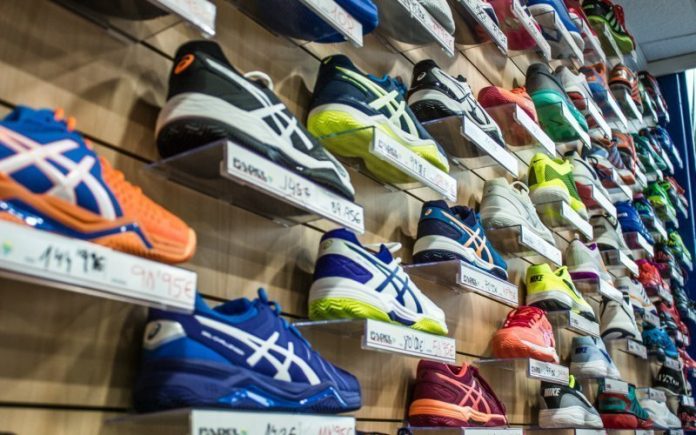 Las 5 mejores zapatillas de pádel 2017