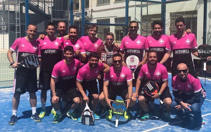 El equipo de Los Caballeros se impone al Cerrado del Águila por 8/4 en los octavos de los playoffs