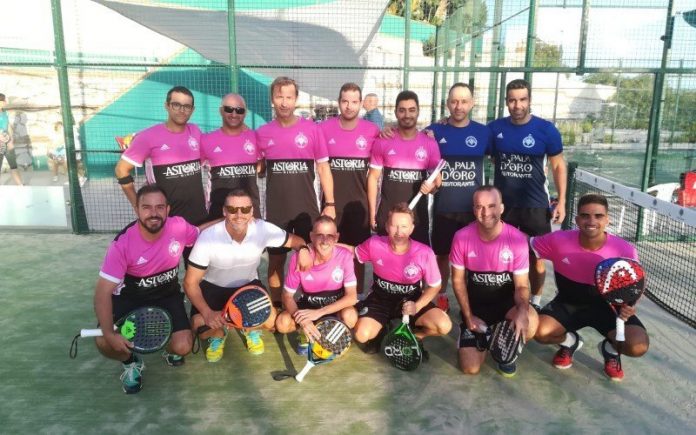 Los Caballeros se imponen por 10-2 a Padel Revolution y ya lidera la clasificación
