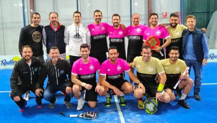 Los Caballeros caen en semifinales de los playoffs y ya aguardan a las interseries de Andalucía