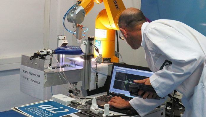 Se inaugurá el Laboratorio de Calibración de palas de pádel