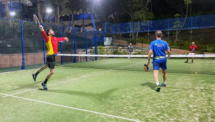 Los Caballeros de Pádel Málaga empatan a 6 frente a la Reserva del Higueron