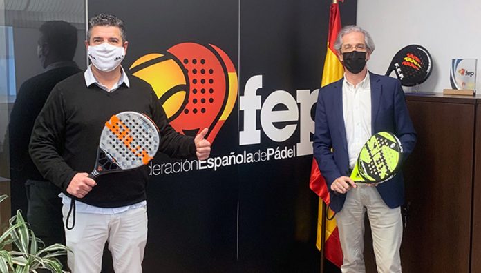 Siux, pala oficial de la Federación Española de Pádel