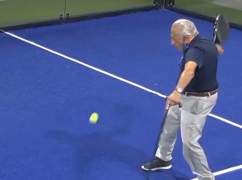 ¡Cuando la edad no importa para practicar el deporte que te apasiona! Gonzalo Cunqueiro, un apasionado al pádel con 92 años