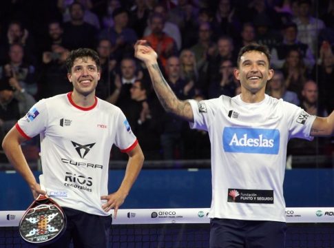 ¡Agustín Tapia y Sanyo Gutiérrez eliminan a Lebrón y Galán en las semifinales del Malmö Padel Arena!