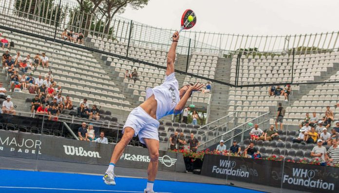 ¿Sabes cuántos tipos de remate hay en el pádel?