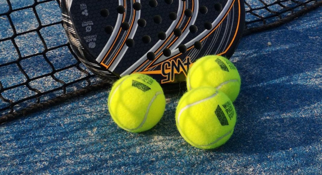 What are the best padel balls?