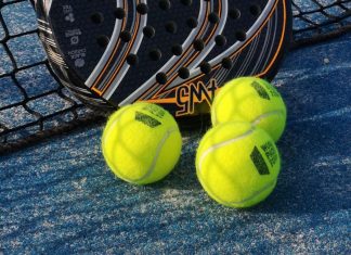What are the best padel balls?