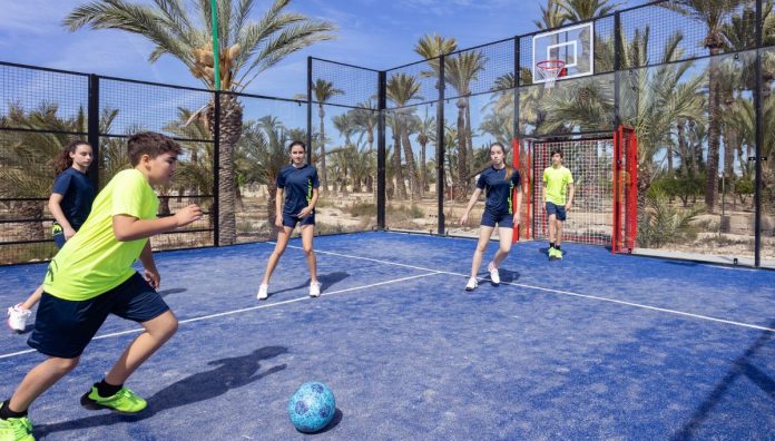 ¿Una pista dónde poder practicar más de 10 deportes? J’hayber presenta su proyecto Padel Multisport X10