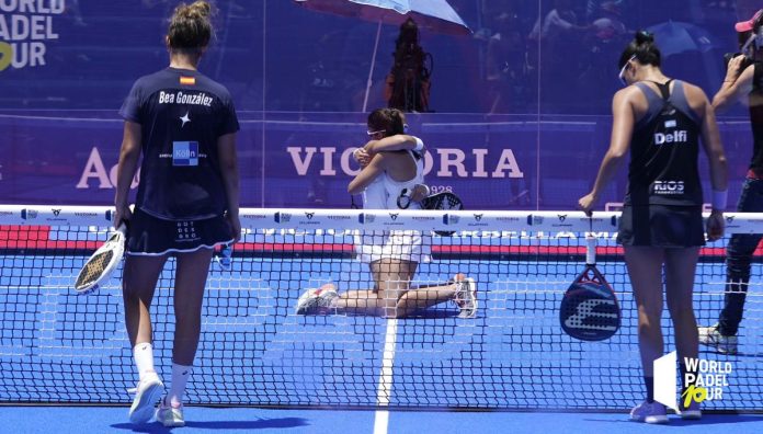 Majo y Mapi Sánchez Alayeto desbancan a Bea González y Delfi Brea en los cuartos de de final de Marbella