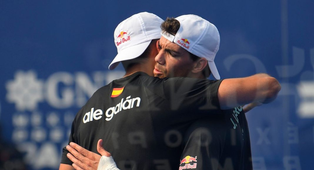 Susto inicial para Lebrón y Galán en los dieciseisavos del GNP Mexico P1