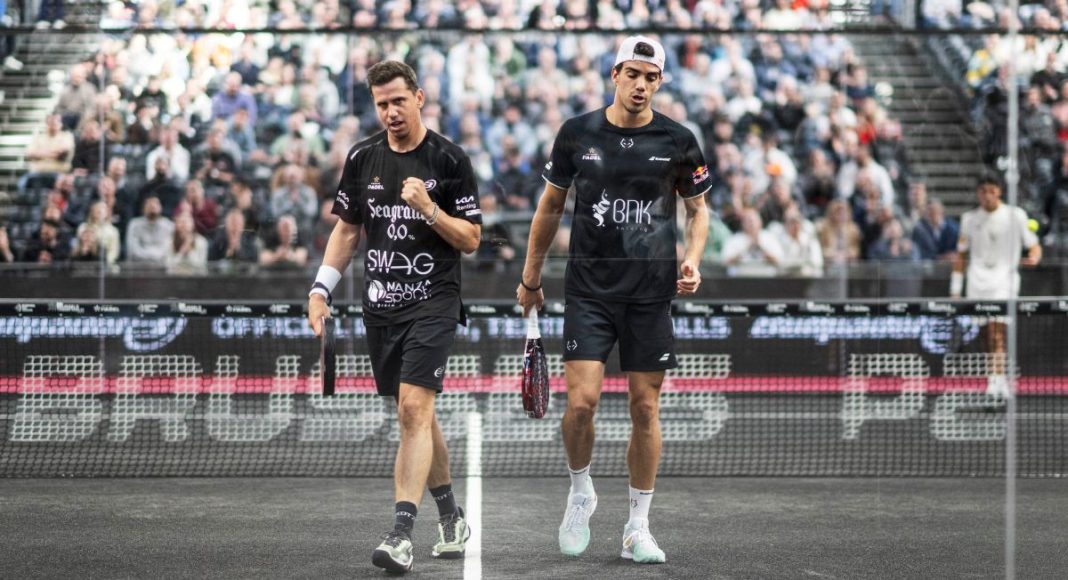 Paquito Navarro y Juan Lebrón sufren en su debut pero ya están en octavos