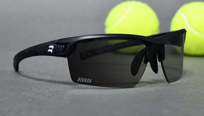 BIKKOA® lanza sus nuevas gafas de pádel GOAT Fotocromáticas