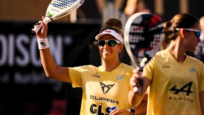 Las mejores prendas de pádel para combatir el calor este verano