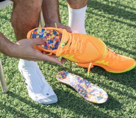 Deporwell: las plantillas con las que decir adiós a los dolores en la pista de pádel Deporwell: las plantillas con las que decir adiós a los dolores en la pista de pádel