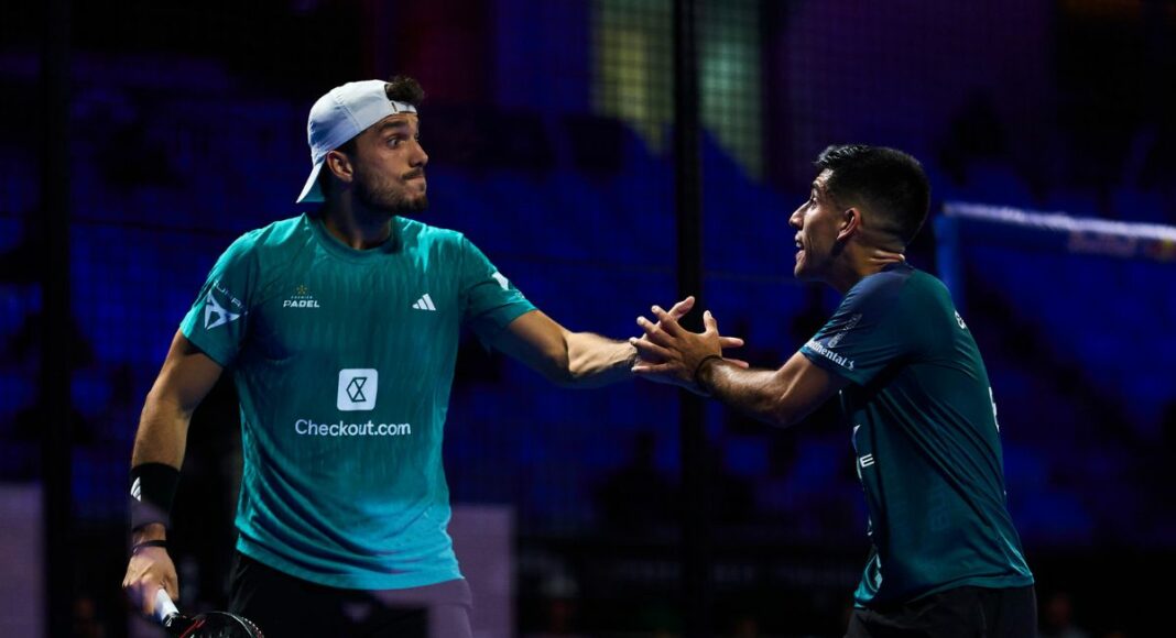 Chingotto y Galán sufren, reaccionan y avanzan a octavos tras ganar en su estreno en los dieciseisavos del Dubai P1