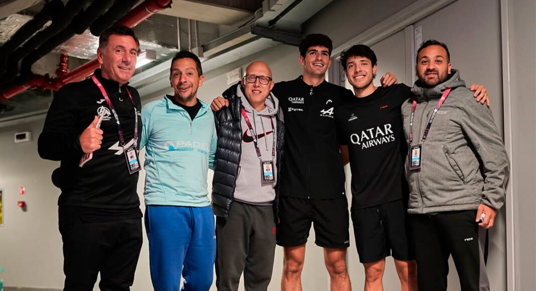 La maquinaria perfecta las personas que explican el dominio de Tapia y Coello