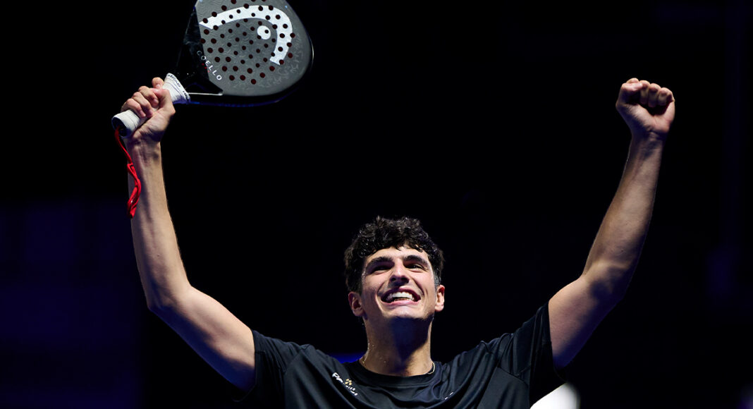 Rolex enters the world of padel and will be keeping time for Arturo Coello