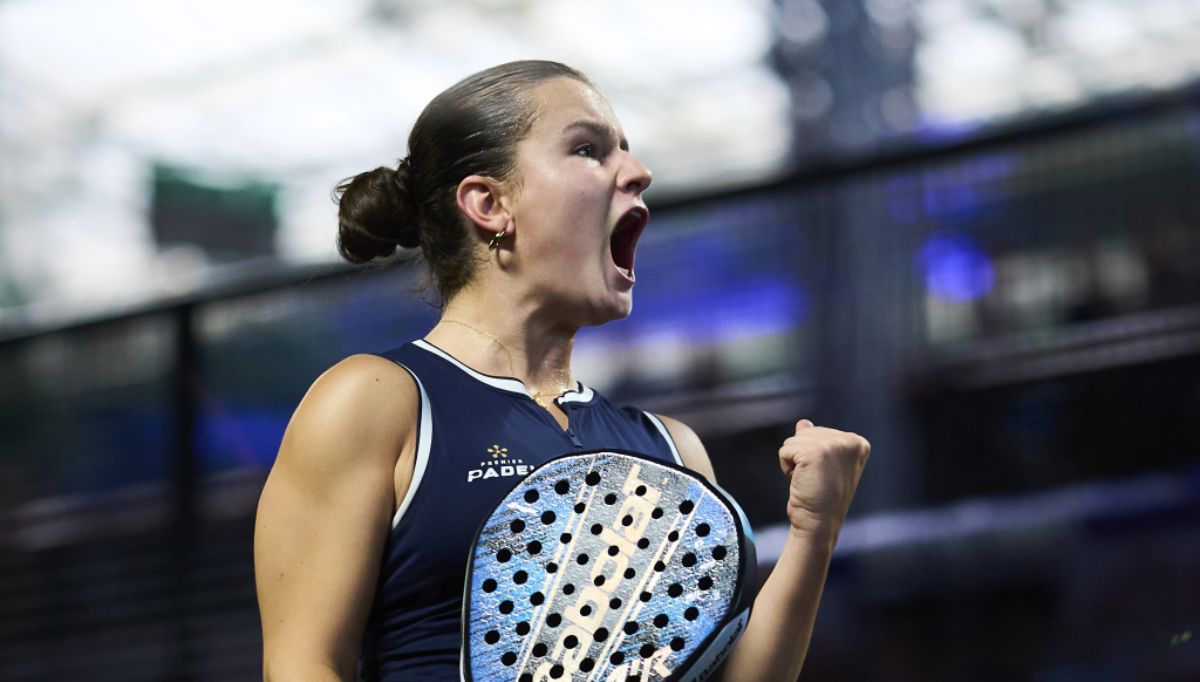 Martina Calvo hace historia: campeona más joven del pádel